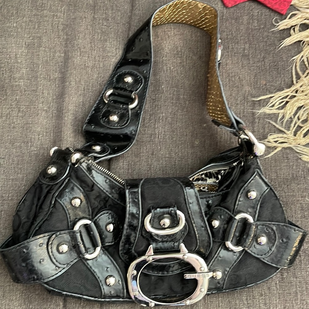 Vintage 2000s Guess Purse